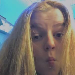 Meet your Posher, Katelynn